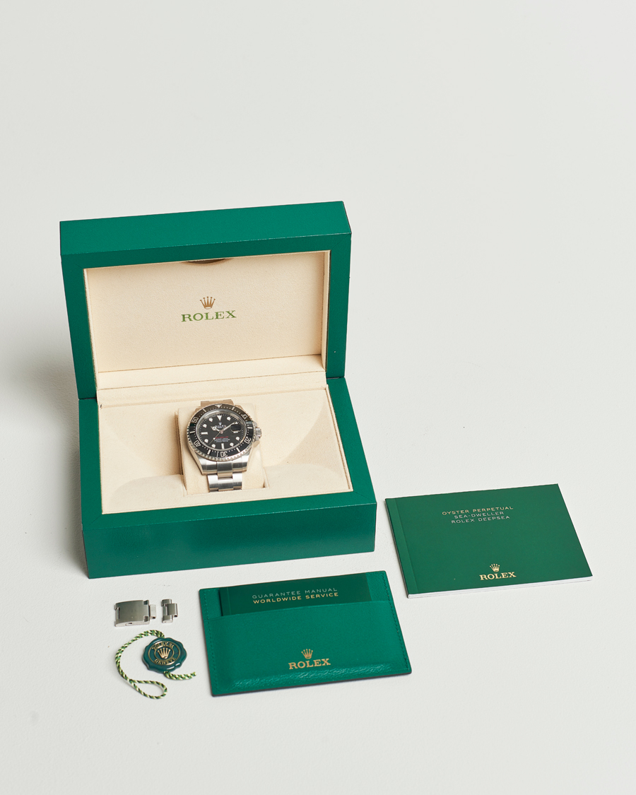 Mies | Rolex Pre-Owned Sea-Dweller Red | Rolex Pre-Owned | Sea-Dweller Red