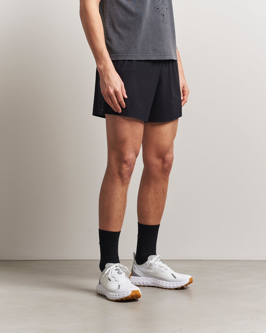 Mies | Shortsit | Satisfy | Space-O 5 Inch Shorts Black