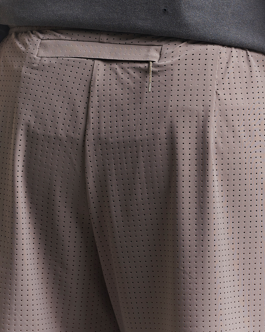 Mies | Shortsit | Satisfy | Space-O 5 Inch Shorts Taupe