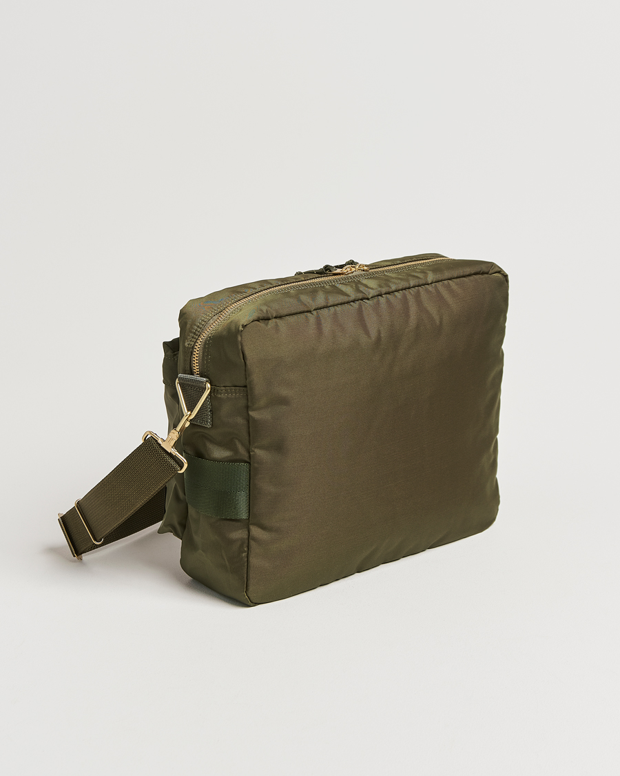 Mies | Laukut | Porter-Yoshida & Co. | Force Shoulder Bag Olive Drab