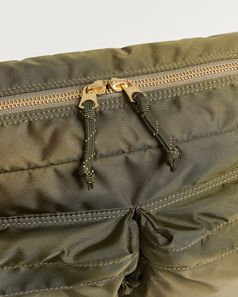 Mies | Laukut | Porter-Yoshida & Co. | Force Shoulder Bag Olive Drab