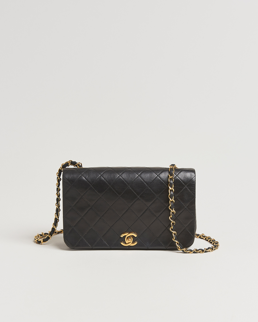 Mies | Chanel Pre-Owned Classic Single Flap Bag Lambskin Black | Chanel Pre-Owned | Classic Single Flap Bag Lambskin Black