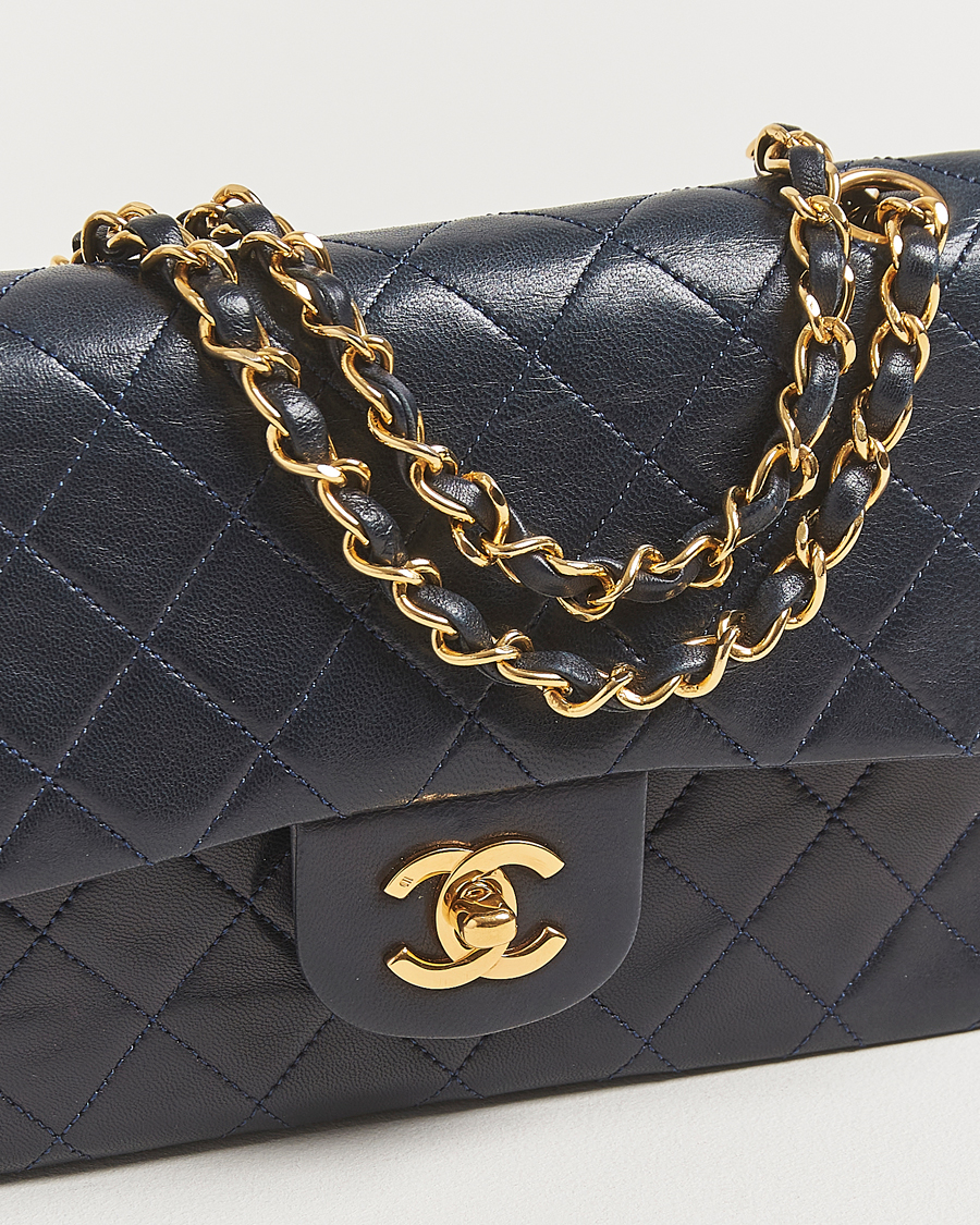 Mies | Chanel Pre-Owned Classic Small Double Flap Bag Lambskin Navy | Chanel Pre-Owned | Classic Small Double Flap Bag Lambskin Navy