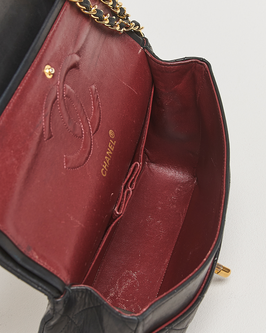 Mies | Chanel Pre-Owned Classic Medium Double Flap Bag Lambskin Black | Chanel Pre-Owned | Classic Medium Double Flap Bag Lambskin Black