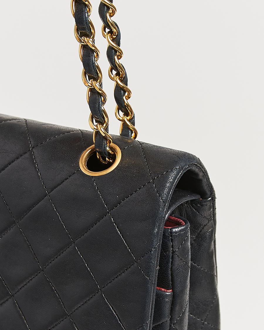 Mies | Chanel Pre-Owned Classic Medium Double Flap Bag Lambskin Black | Chanel Pre-Owned | Classic Medium Double Flap Bag Lambskin Black
