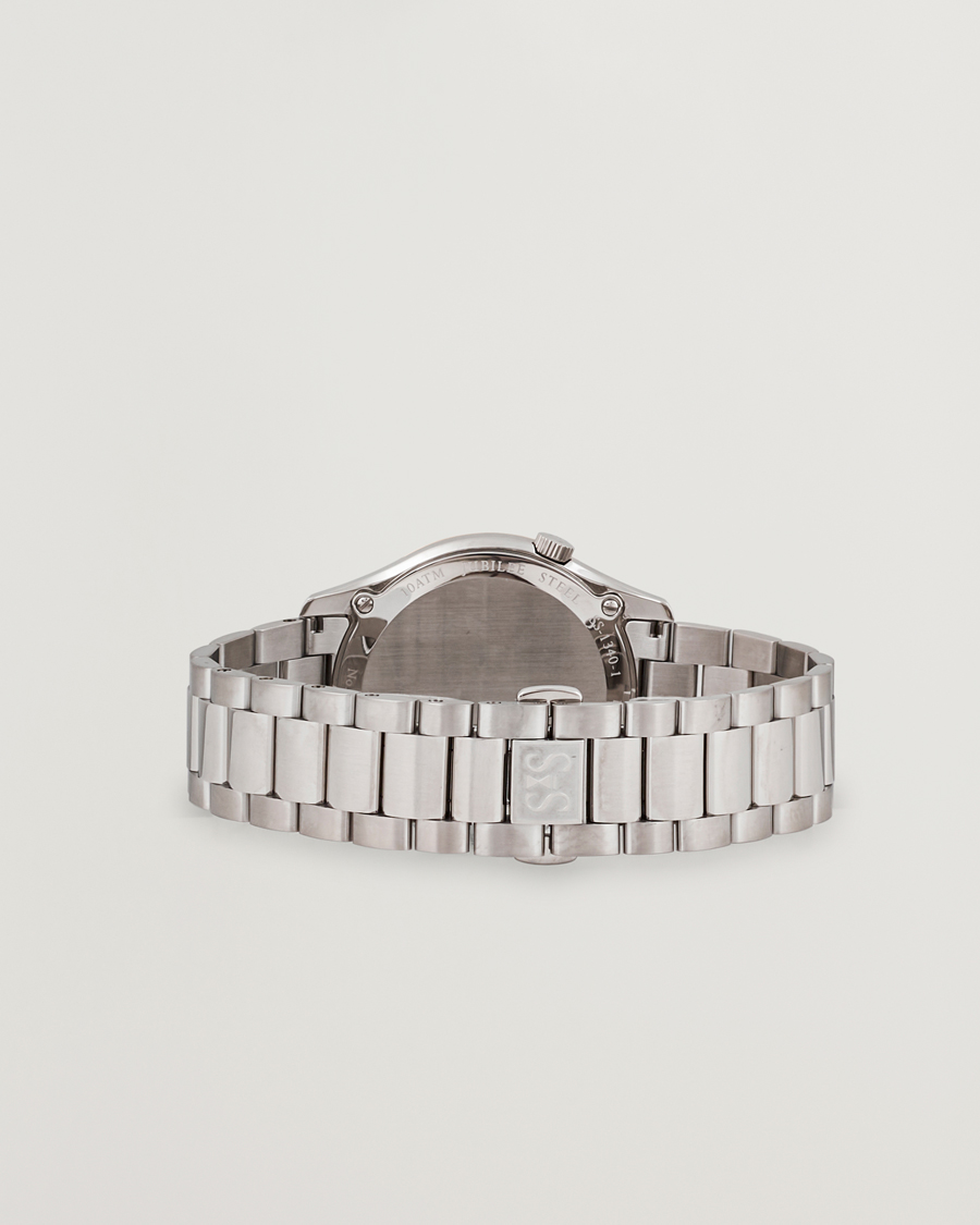 Mies | Sjöö Sandström Jubilee Steel Quartz 40mm Gold Bezel White/Steel | Sjöö Sandström | Jubilee Steel Quartz 40mm Gold Bezel White/Steel
