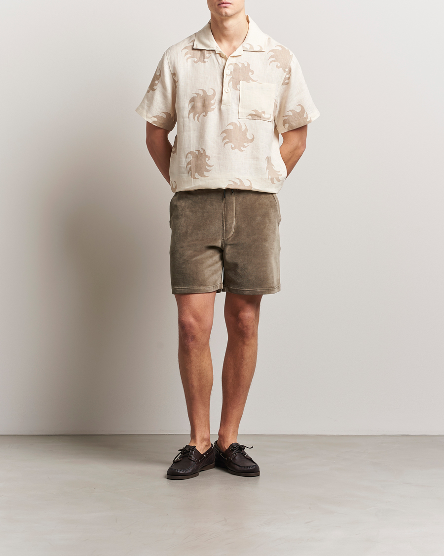 Mies | Shortsit | OAS | Velour Shorts Morel