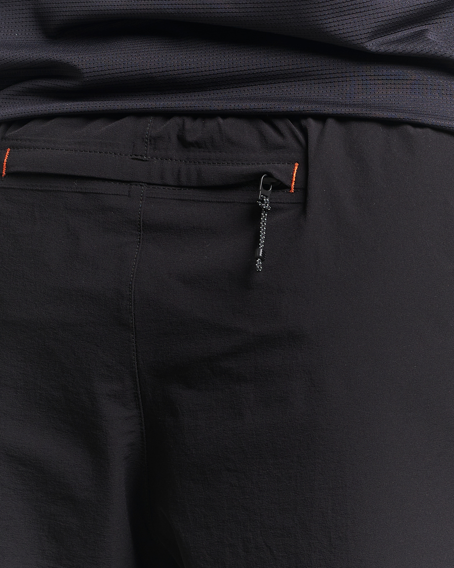 Mies | Shortsit | SOAR Running | Run Short Black