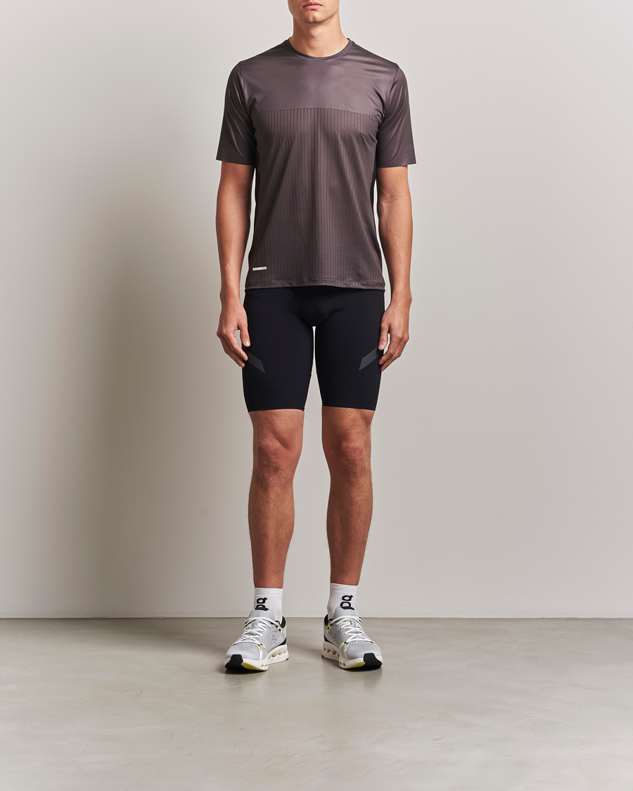 Mies | Shortsit | SOAR Running | Half Tight Black
