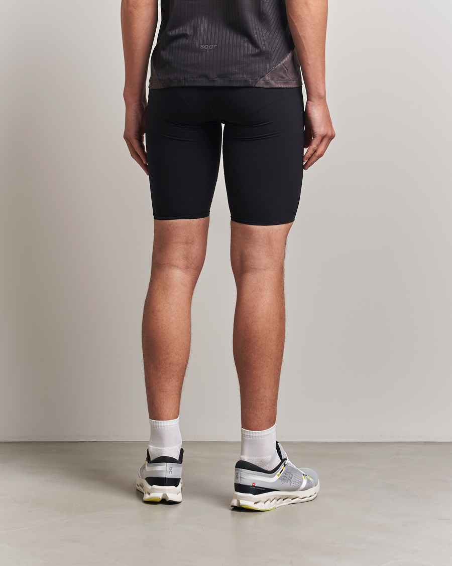 Mies | Shortsit | SOAR Running | Half Tight Black