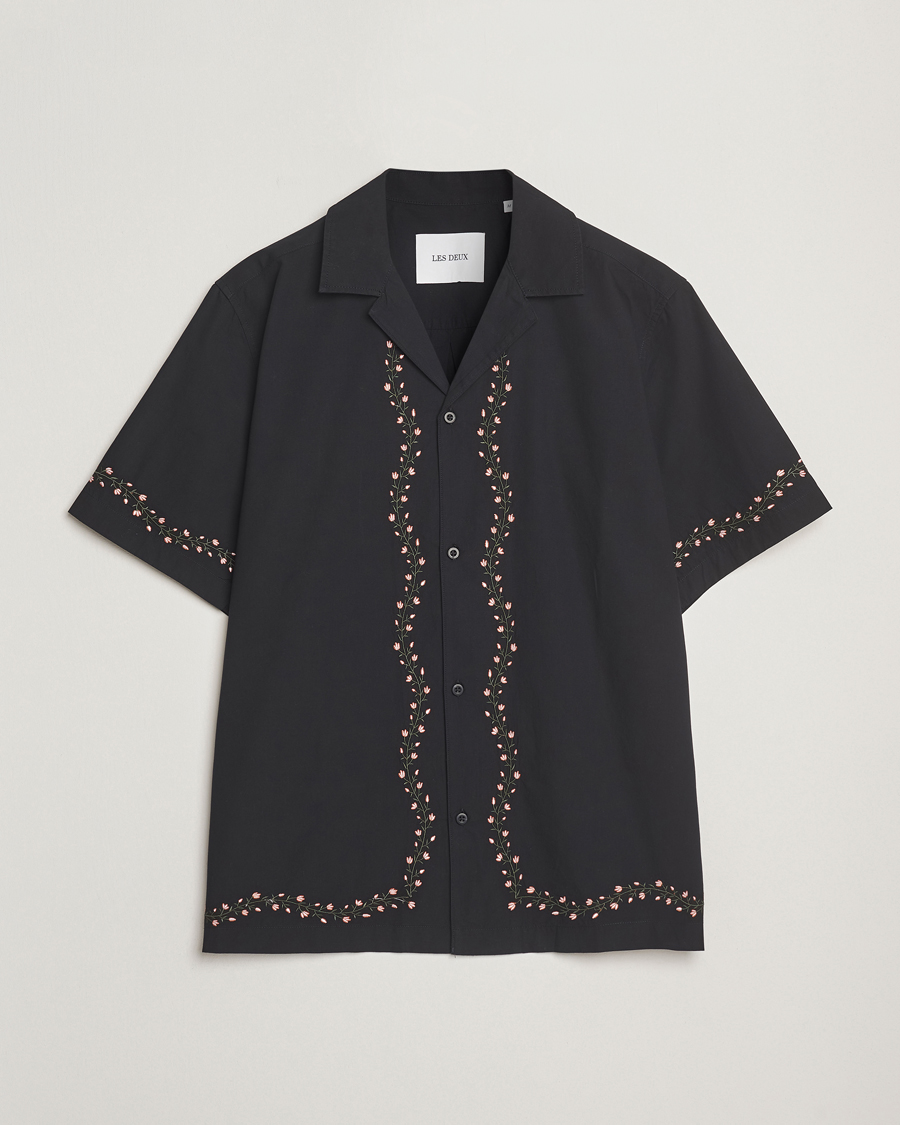 Mies | Kauluspaidat | LES DEUX | Lesley Embroidery Short Sleeve Shirt Black