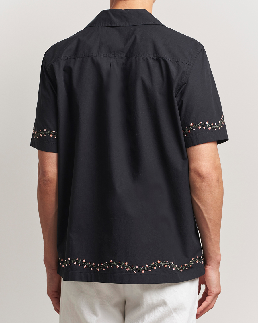 Mies | Kauluspaidat | LES DEUX | Lesley Embroidery Short Sleeve Shirt Black