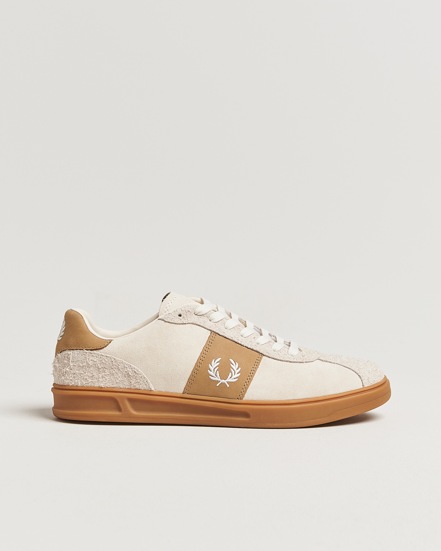 Mies | Tennarit | Fred Perry | B4 Suede Sneaker Ecru/Snow White