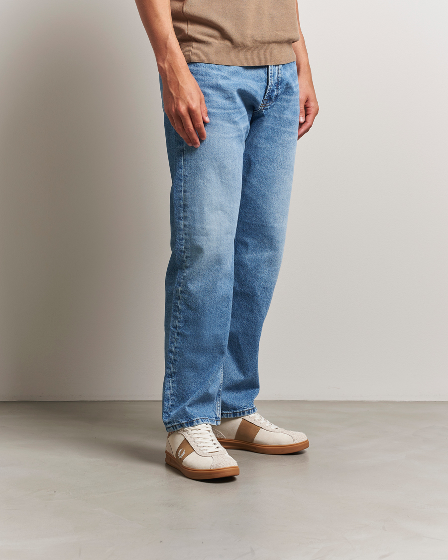 Mies | Tennarit | Fred Perry | B4 Suede Sneaker Ecru/Snow White