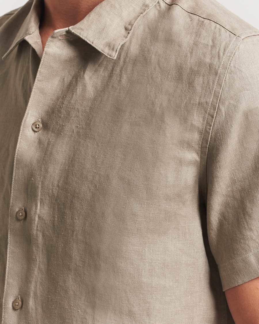 Mies | Kauluspaidat | Samsøe Samsøe | Avan Linen Short Sleeve Shirt Greige