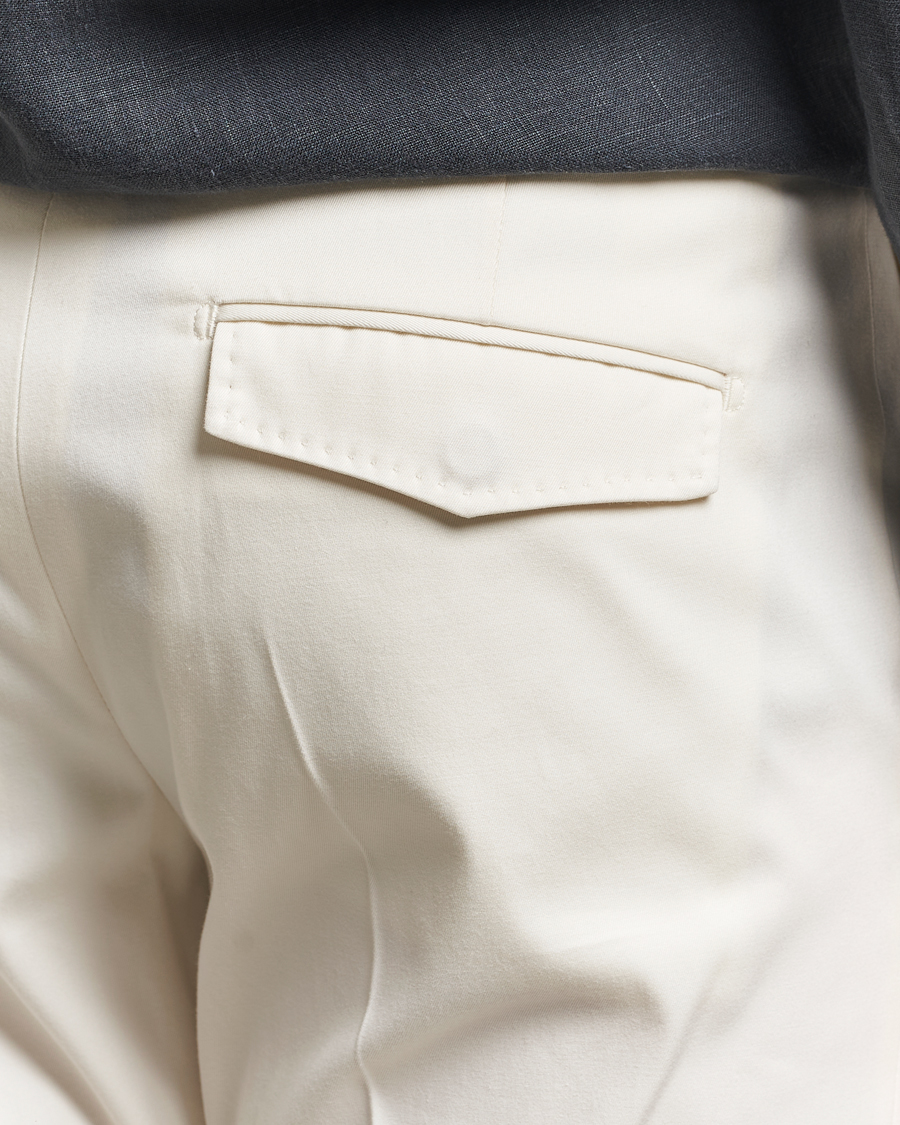 Mies | Housut | Tiger of Sweden | Tenuta Pleated Cotton Trousers Soft White
