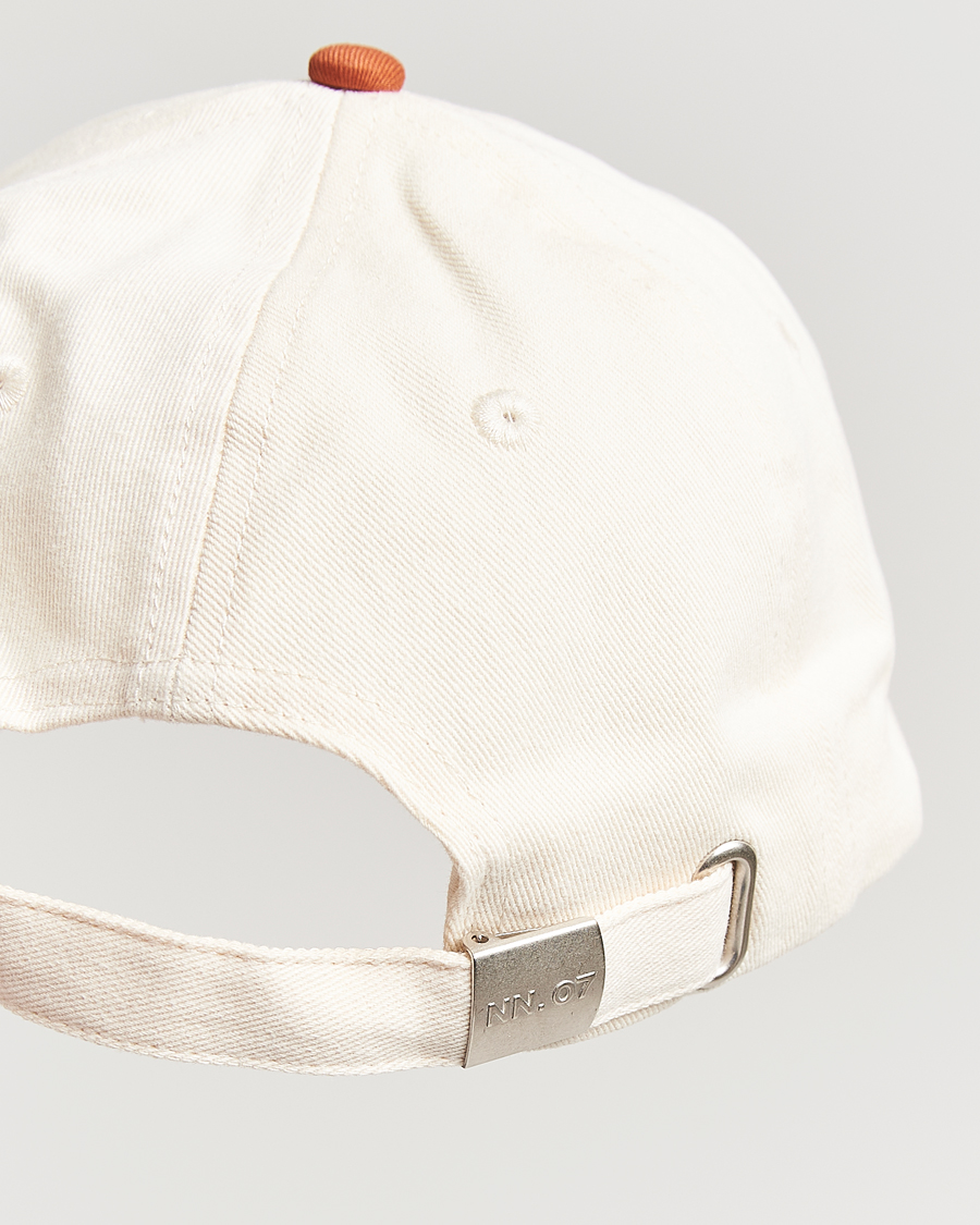 Mies | NN07 Logo Cap Caramel/Off White | NN07 | Logo Cap Caramel/Off White