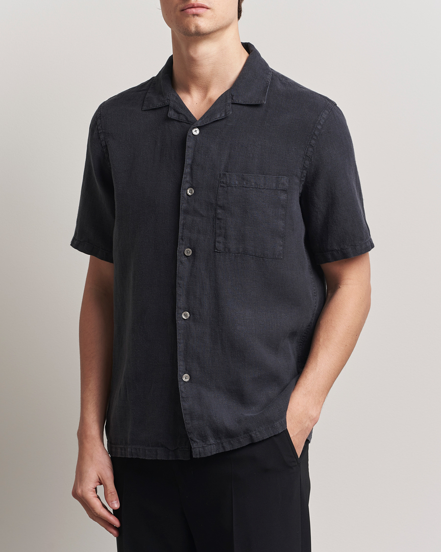 Mies | Kauluspaidat | A Day's March | Yamu Linen Short Sleeve Shirt Off Black