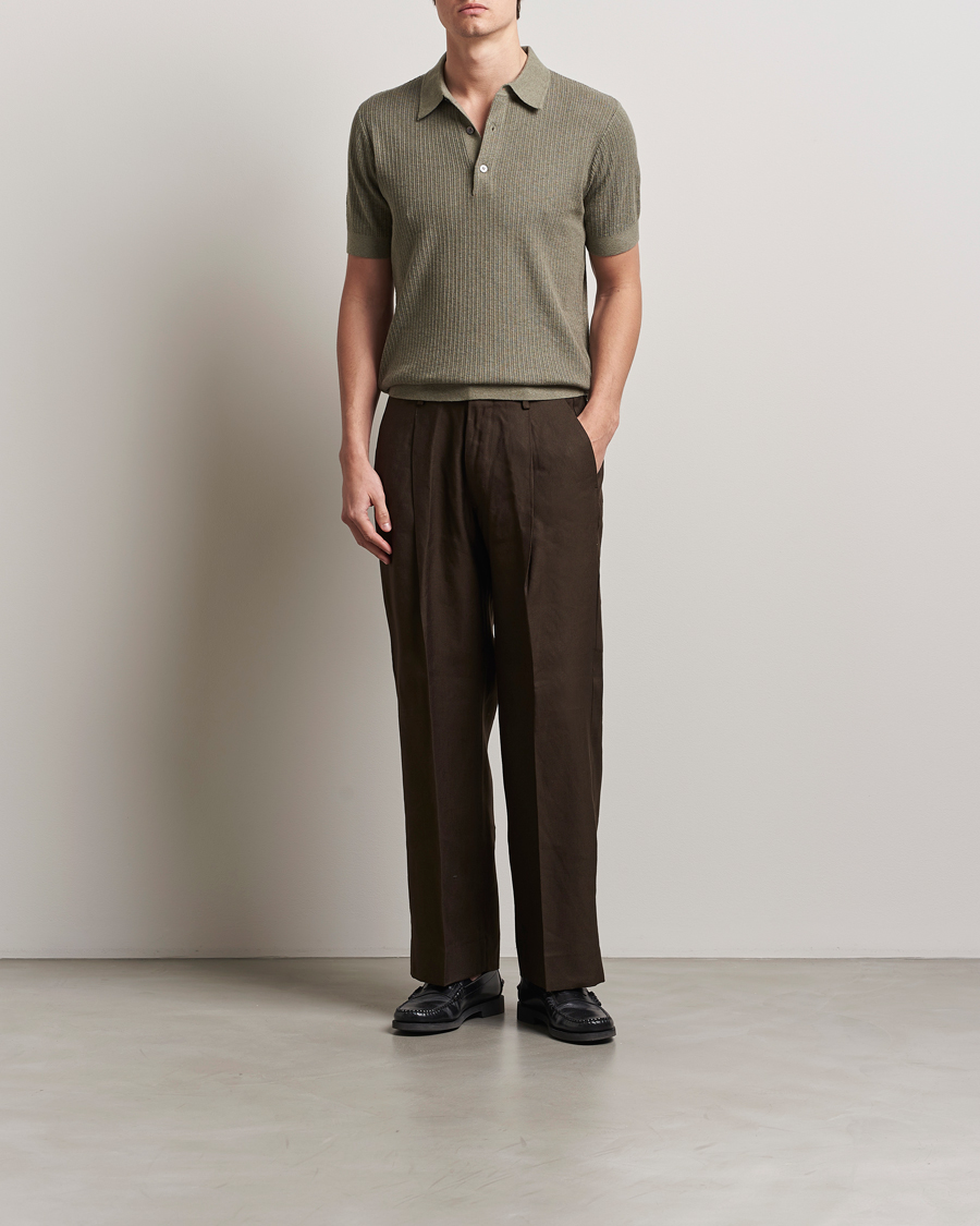 Mies | Puserot | A Day's March | Aspen Structure Short Sleeve Polo Safari Green