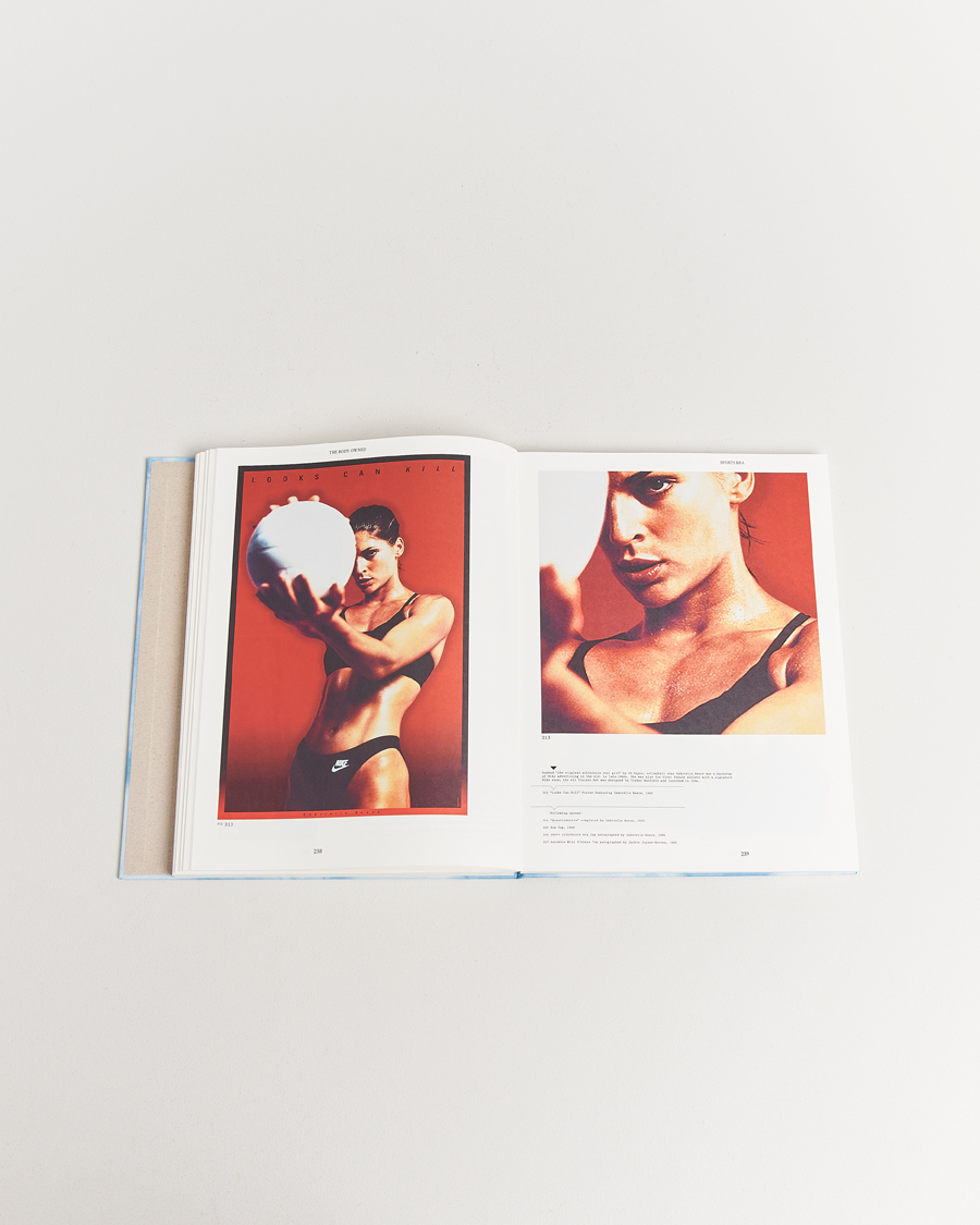 Mies | Kirjat | New Mags | Look Good, Feel Good, Play Good - Nike Apparel