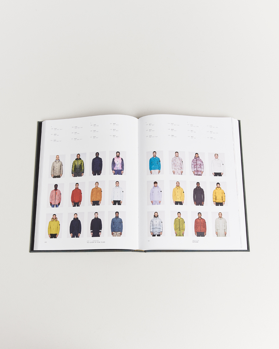 Mies | Kirjat | New Mags | Stone Island Book