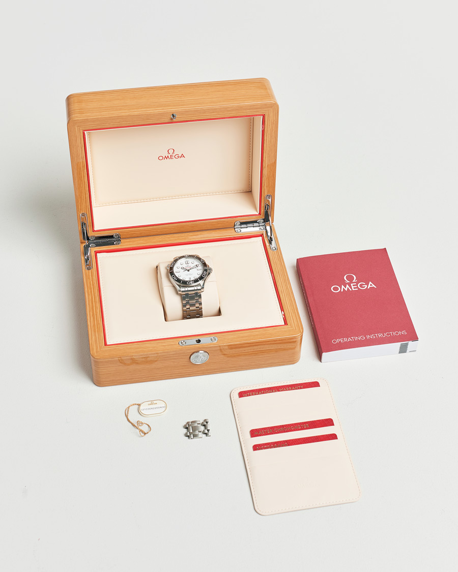 Mies | Omega Pre-Owned Seamaster 300M SMP | Omega Pre-Owned | Seamaster 300M SMP