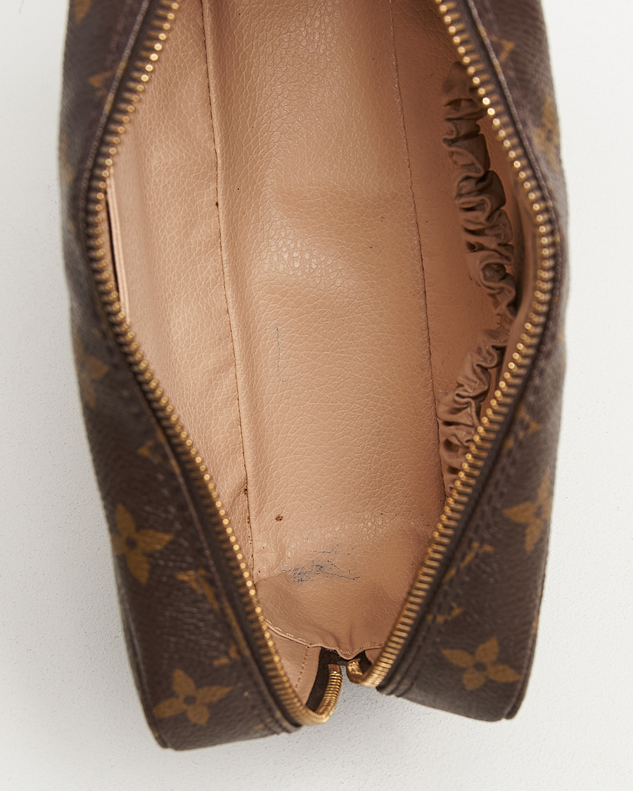 Mies | Louis Vuitton Pre-Owned Monogram Trousse Toilette 23 | Louis Vuitton Pre-Owned | Monogram Trousse Toilette 23