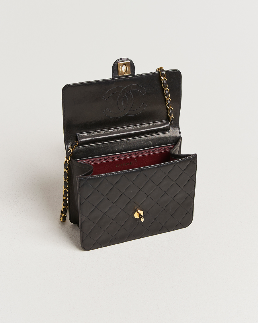 Mies | Pre-Owned & Vintage Bags | Chanel Pre-Owned | Single Flap Bag Black