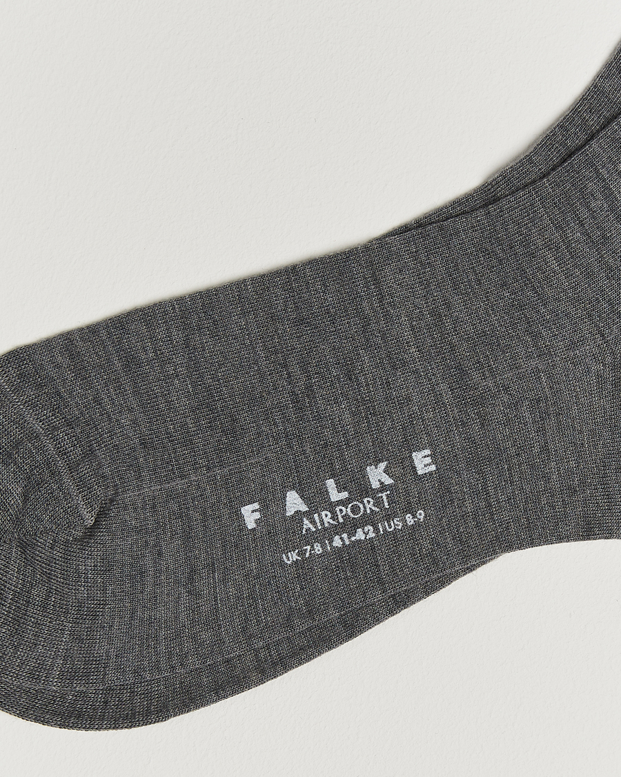 Mies | Alusvaatteet | Falke | Airport Knee Sock Dark Grey