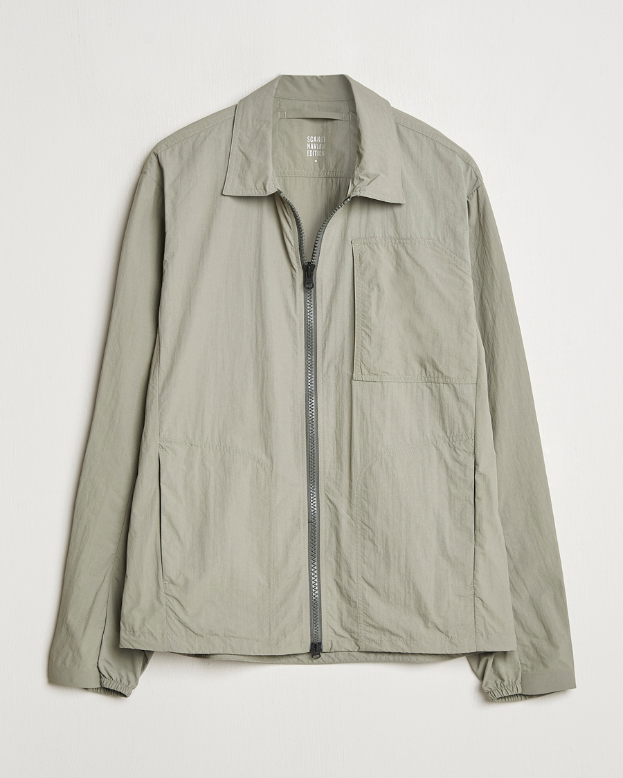 Mies | Takit | Scandinavian Edition | Motion Packable Jacket Green