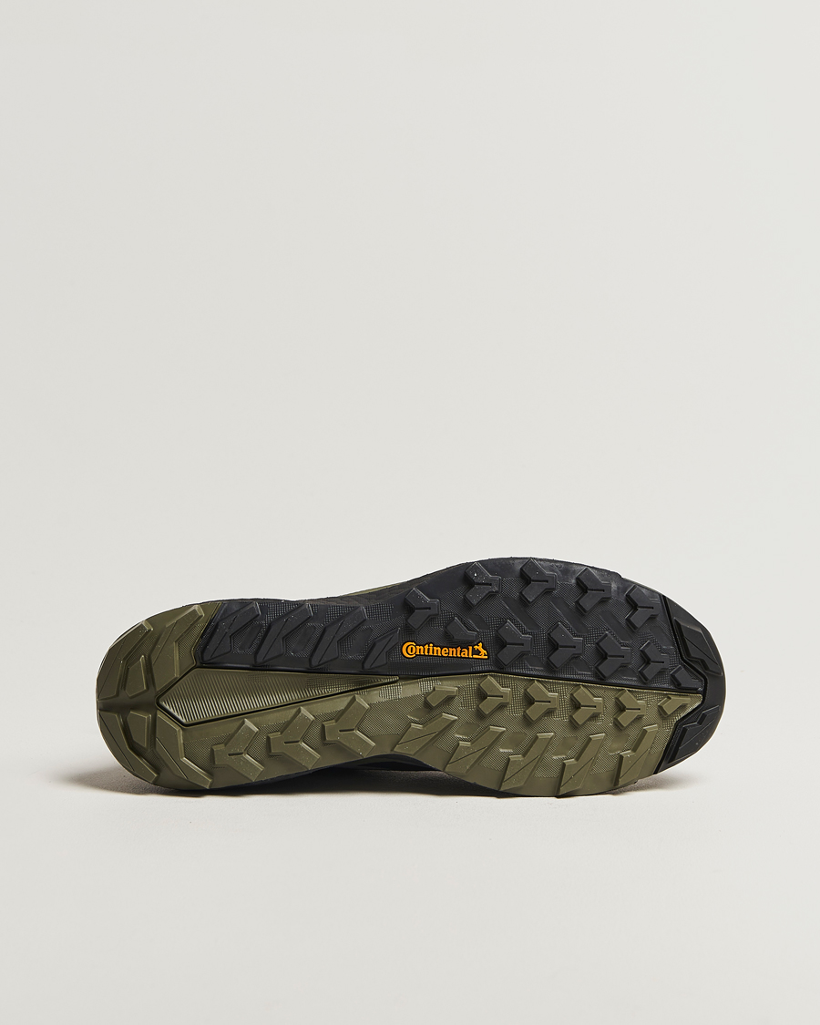 Mies | Sport | adidas Performance | Terrex Free Hiker 2 GTX Mid Boot Black/Carbon