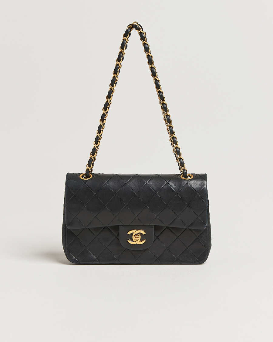 Mies | Chanel Pre-Owned Classic Double Flap Small Lambskin Black | Chanel Pre-Owned | Classic Double Flap Small Lambskin Black