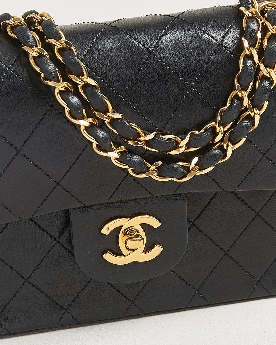 Mies | Chanel Pre-Owned Classic Double Flap Small Lambskin Black | Chanel Pre-Owned | Classic Double Flap Small Lambskin Black