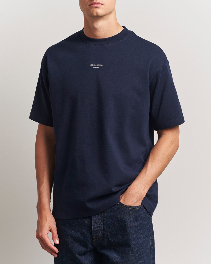 Mies | T-paidat | Drôle de Monsieur | Classic Slogan T-Shirt Navy