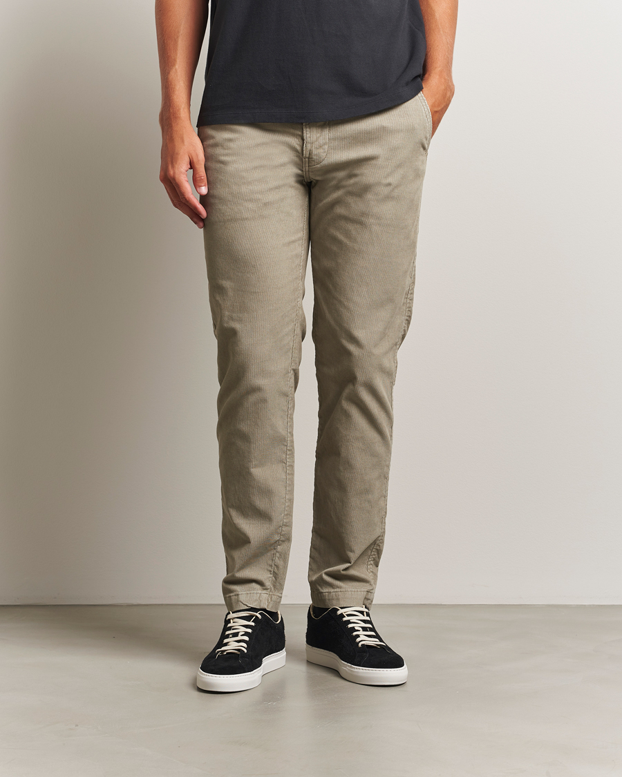 Mies | Housut | Levi's | 14W Corduroy Chino Atomic Grey