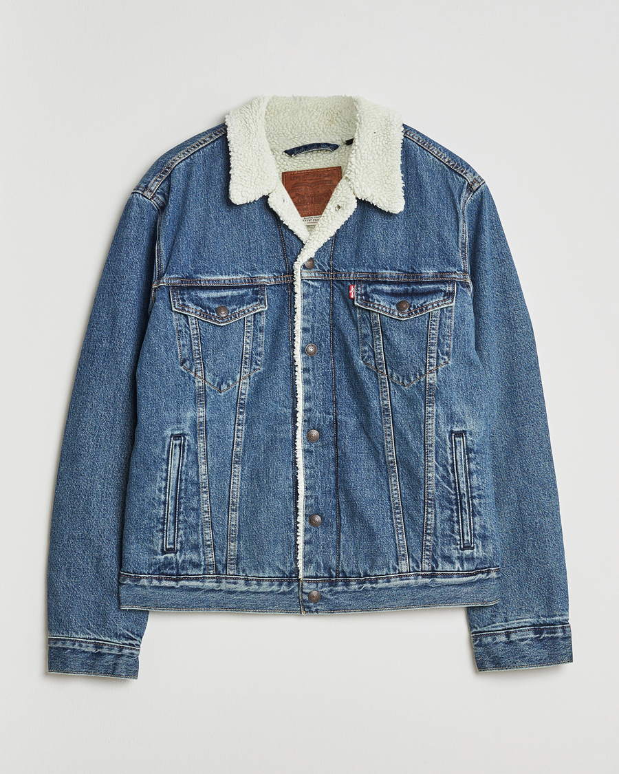 Mies | Takit | Levi's | Type 3 Sherpa Trucker In The Morning