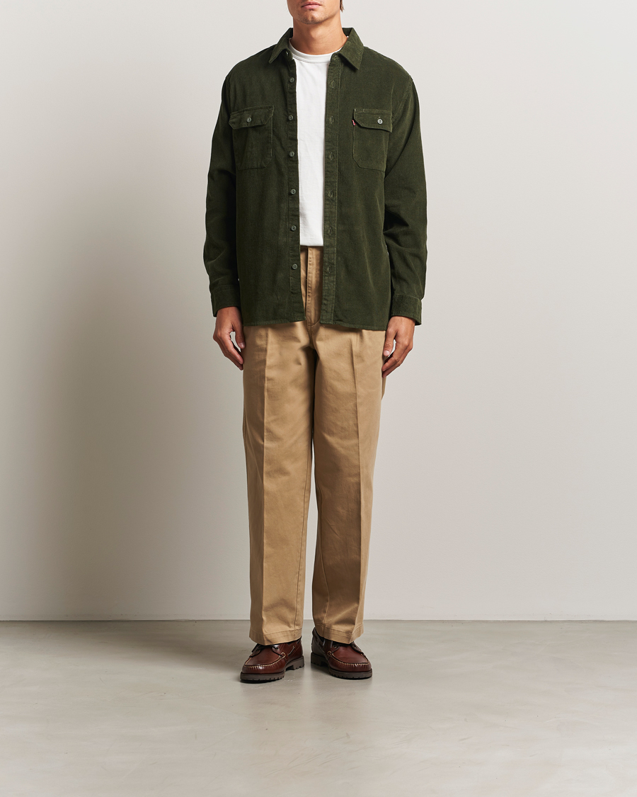 Mies | Kauluspaidat | Levi's | Jackson Corduroy Worker Shirt Dark Green