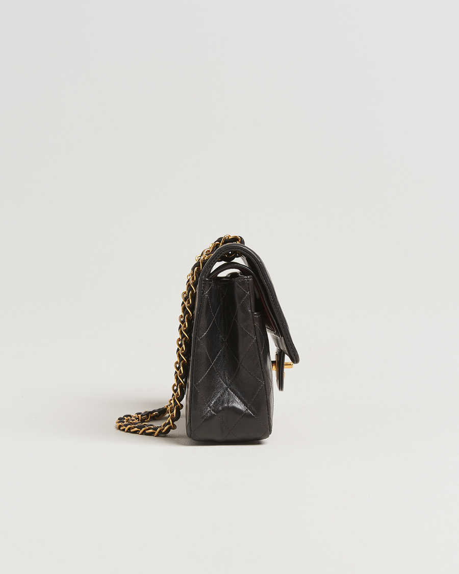 Mies | Chanel Pre-Owned Classic Double Flap Medium Lambskin Black | Chanel Pre-Owned | Classic Double Flap Medium Lambskin Black