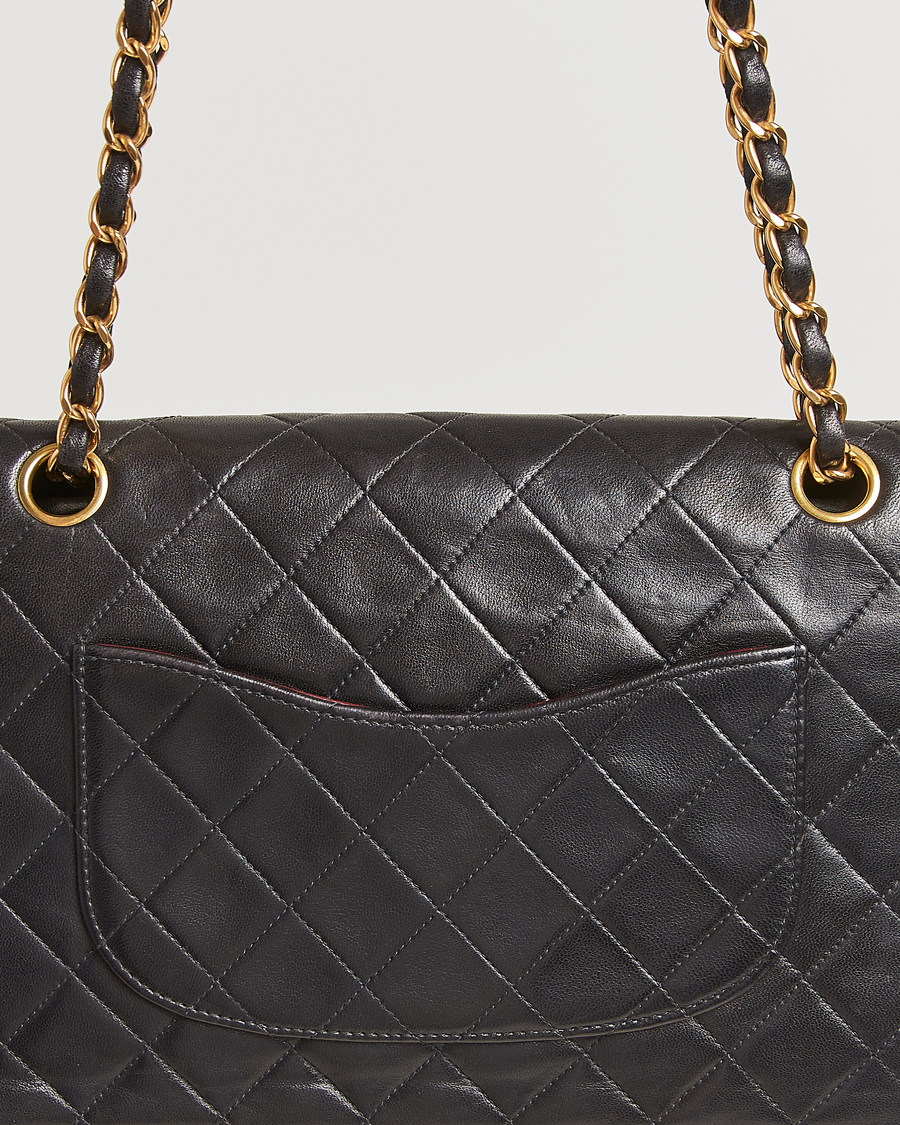 Mies | Chanel Pre-Owned Classic Double Flap Medium Lambskin Black | Chanel Pre-Owned | Classic Double Flap Medium Lambskin Black