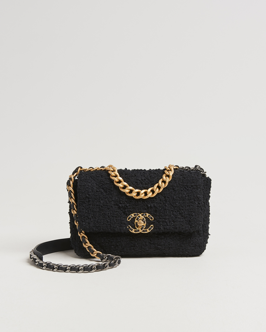 Mies | Chanel Pre-Owned Chanel 19 Tweed Handbag Black | Chanel Pre-Owned | Chanel 19 Tweed Handbag Black