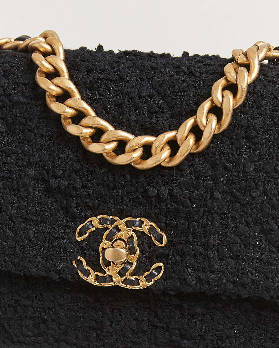 Mies | Chanel Pre-Owned Chanel 19 Tweed Handbag Black | Chanel Pre-Owned | Chanel 19 Tweed Handbag Black
