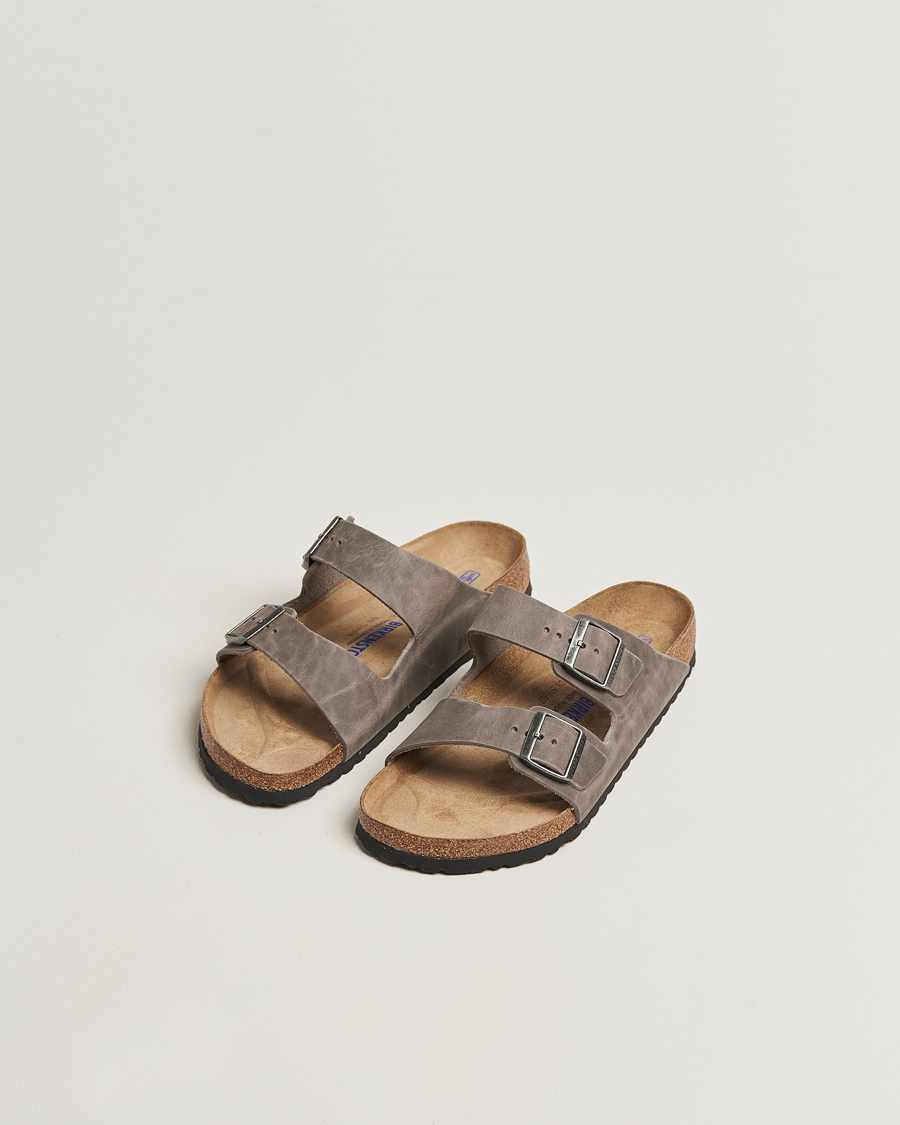 Mies | Sandaalit ja tohvelit | BIRKENSTOCK | Arizona Soft Footbed Iron Oiled Leather