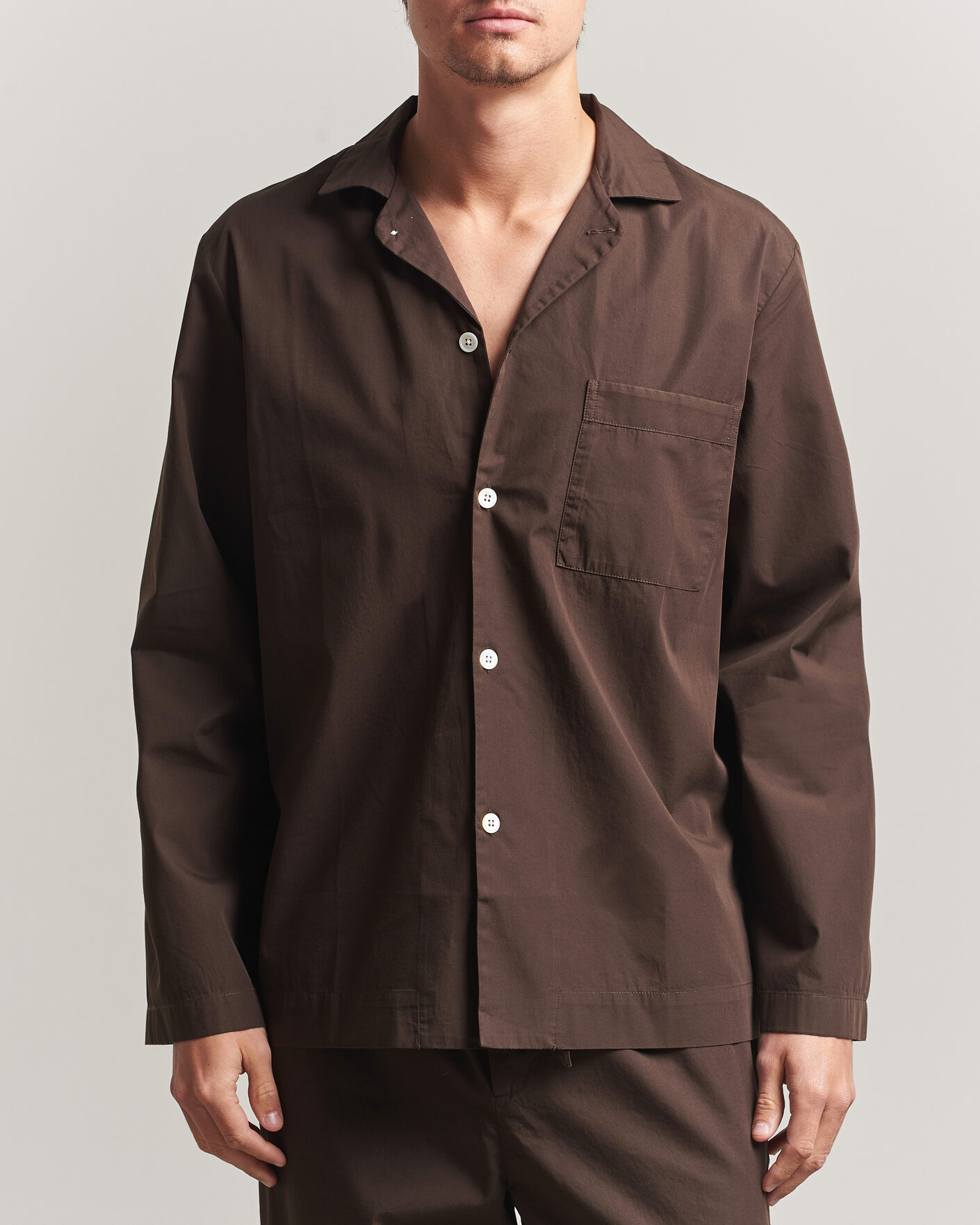 Mies | Yöpuvut ja kylpytakit | Tekla | Poplin Pyjama Shirt Coffee