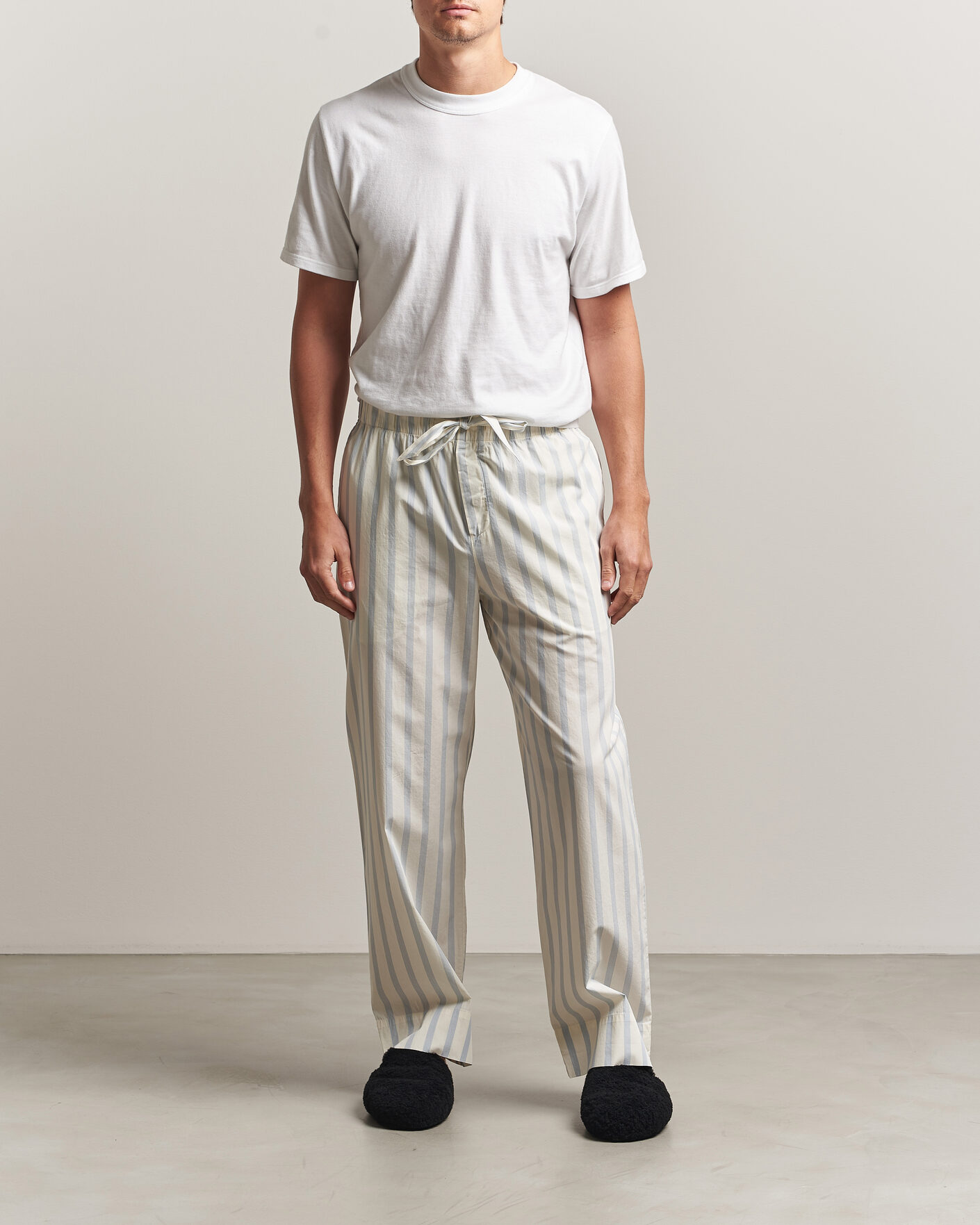 Mies | Yöpuvut ja kylpytakit | Tekla | Poplin Pyjama Pants Needle Stripes