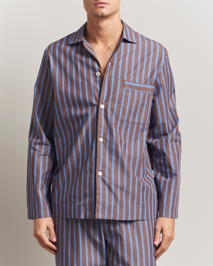 Mies | Yöpuvut ja kylpytakit | Tekla | Poplin Pyjama Shirt Chestnut Stripes