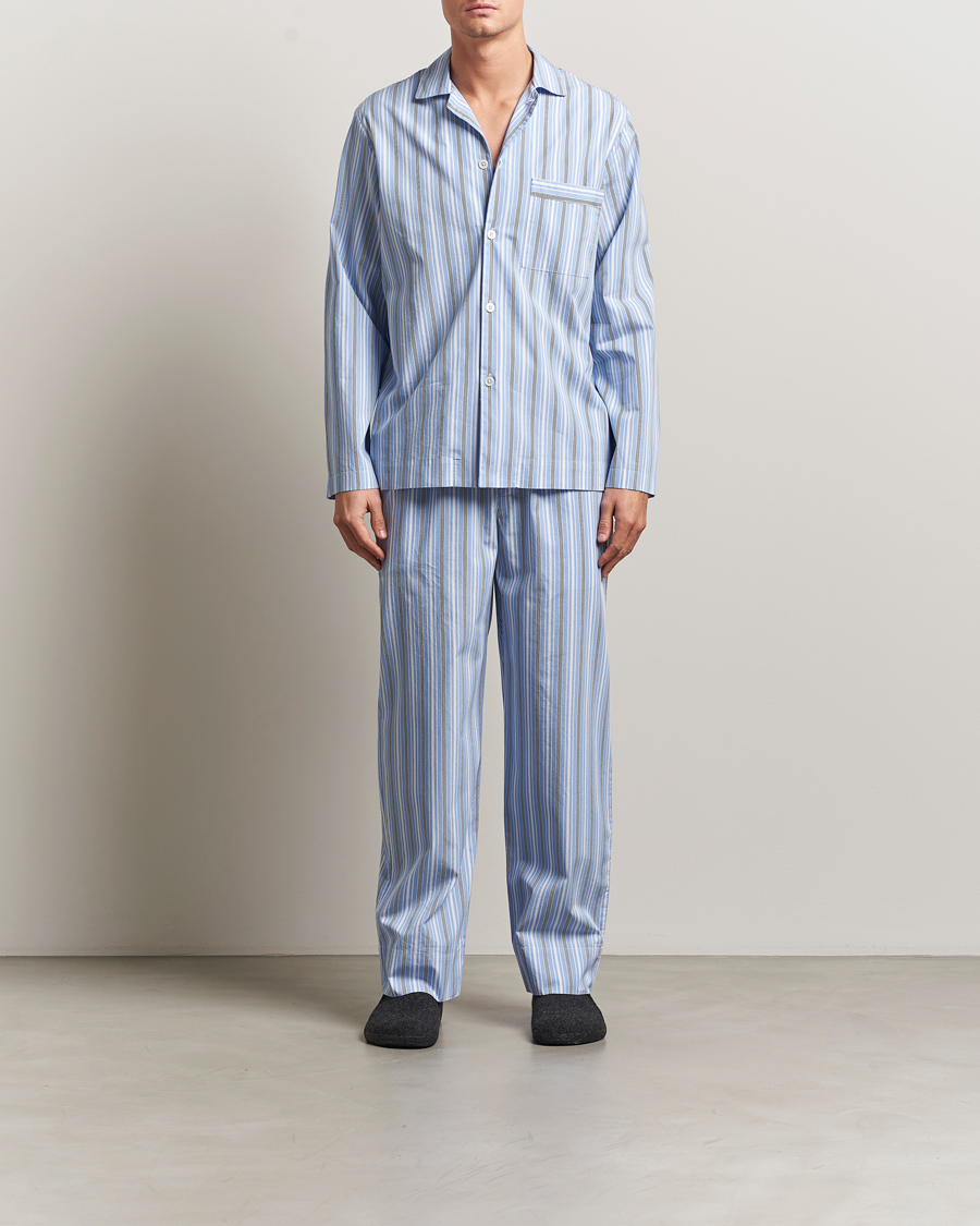 Mies | Yöpuvut ja kylpytakit | Tekla | Poplin Pyjama Shirt Stave Stripes