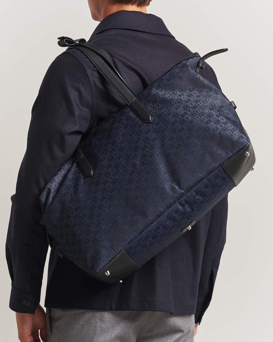Mies | Laukut | Smythson | Canvas Stamp Small Travel Bag Navy