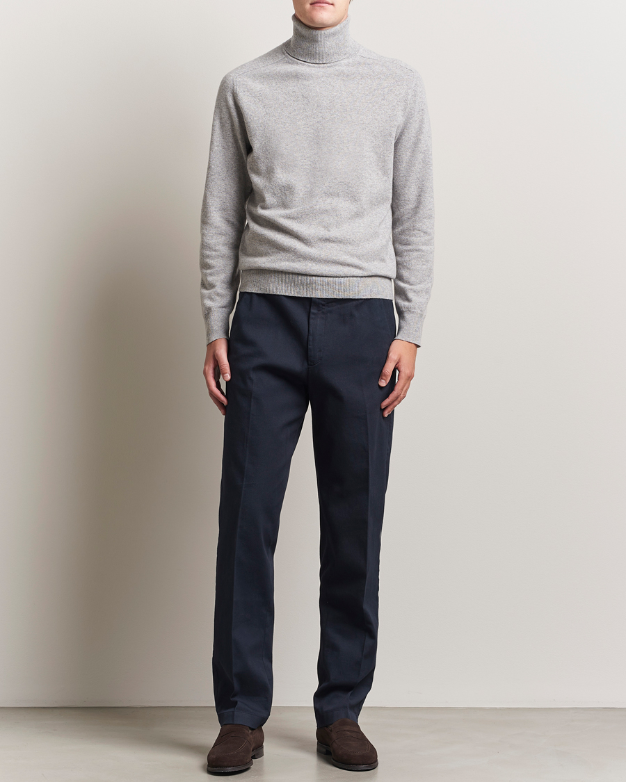 Mies | Puserot | Altea | Wool/Cashmere Rollneck Light Grey