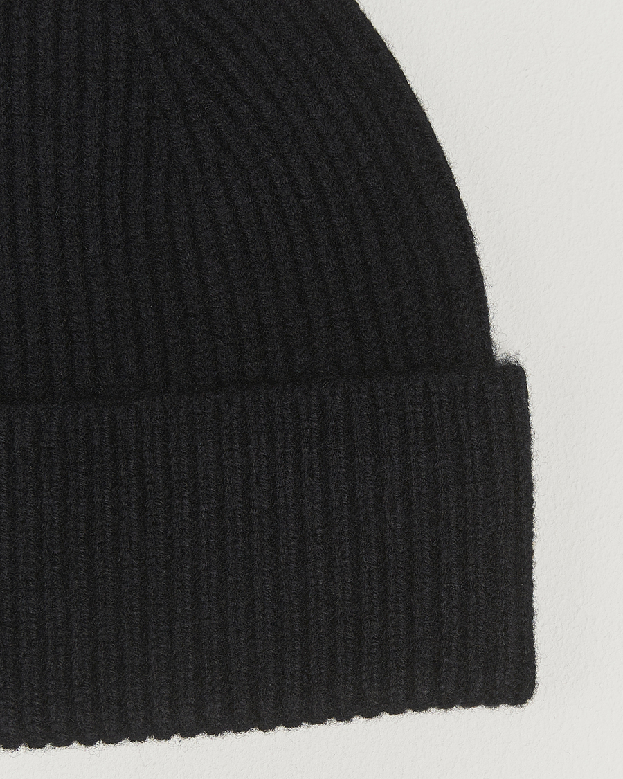 Mies | Amanda Christensen Rib Knitted Merino Wool Cap Black | Amanda Christensen | Rib Knitted Merino Wool Cap Black