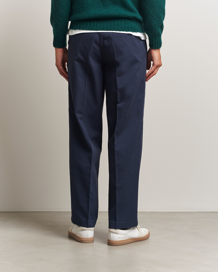 Mies | Housut | Dockers | Original Pleated Chino Loose Navy